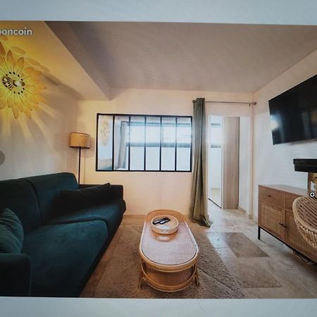 Saint-Tropez Florida Apartment ภายนอก รูปภาพ