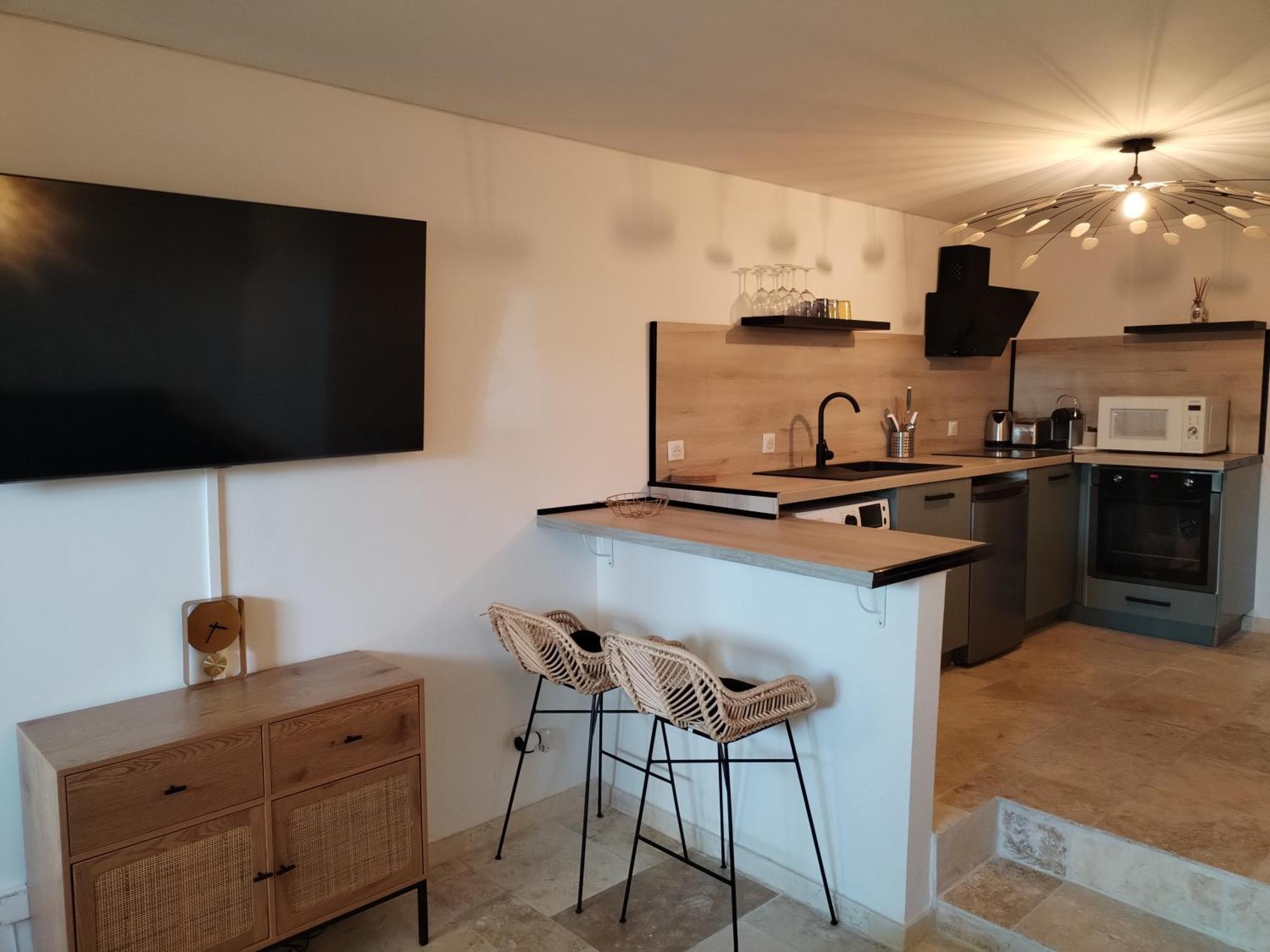 Saint-Tropez Florida Apartment ภายนอก รูปภาพ