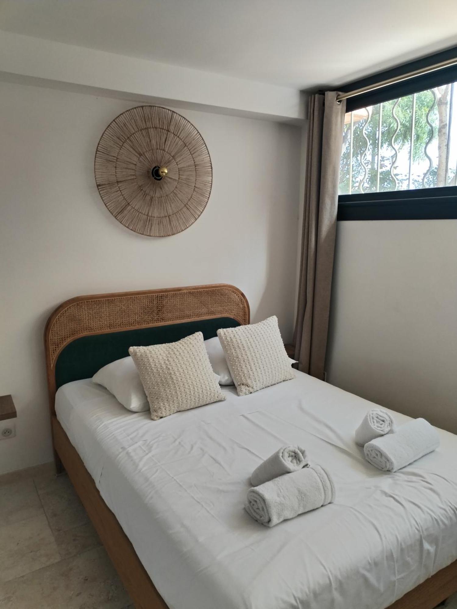 Saint-Tropez Florida Apartment ภายนอก รูปภาพ
